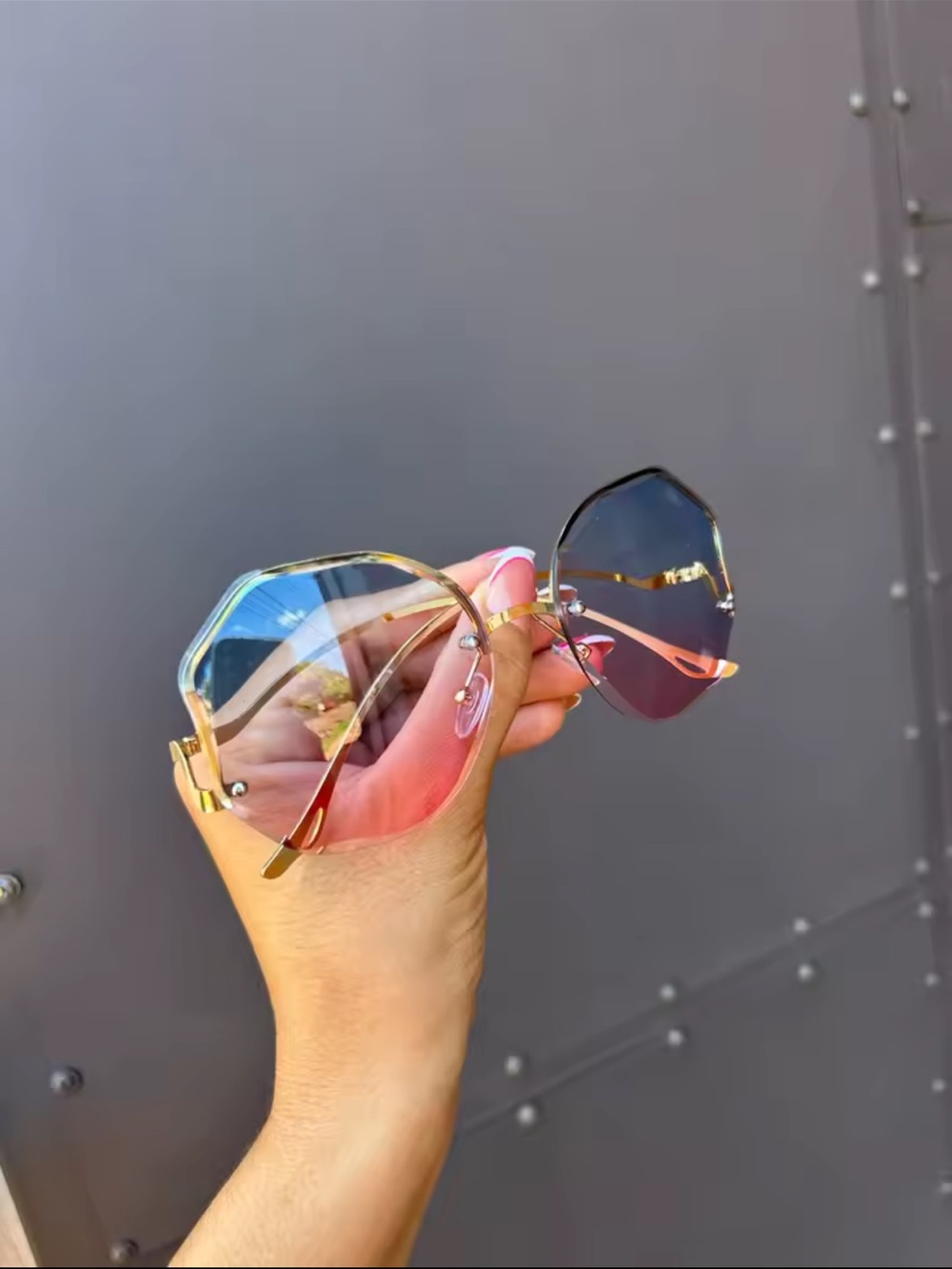 Rimless Gradient Pink to Blue Women's Sunglasses